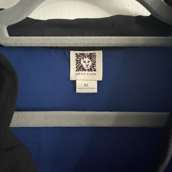 Anne Klein Women’s Blue Long Sleeve Button Down Blouse Size XL - Picture 4 of 5